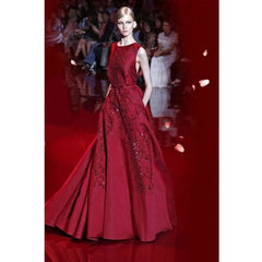 The Richeta Wine Red Sleeveless Gown