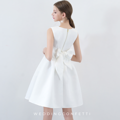 The Amelia Bow White / Black Sleeveless Dress (Available in 2 colours)