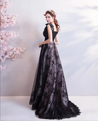 The Helena Sleeveless Black Gown