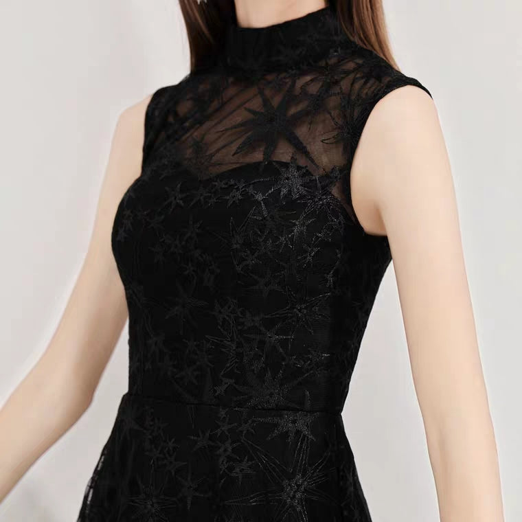 The Lorelie High Collar Lace Sleeveless Dress (Available in 2 colours)