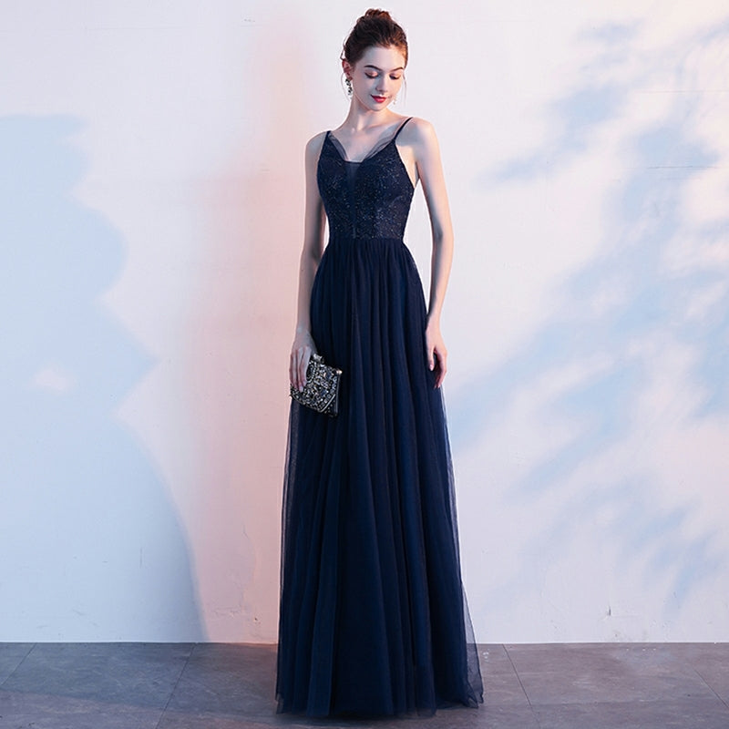 The Ryona Navy Blue Sleeveless Gown