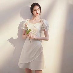 The Rhys Short Puffed Sleeves Dress