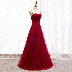 The Valent Sleeveless Red Gown