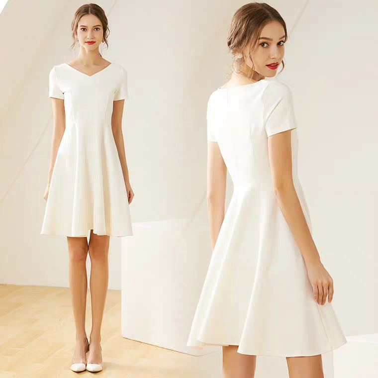 The Mary White Short Sleeves Dress (Available in Long Sleeves)
