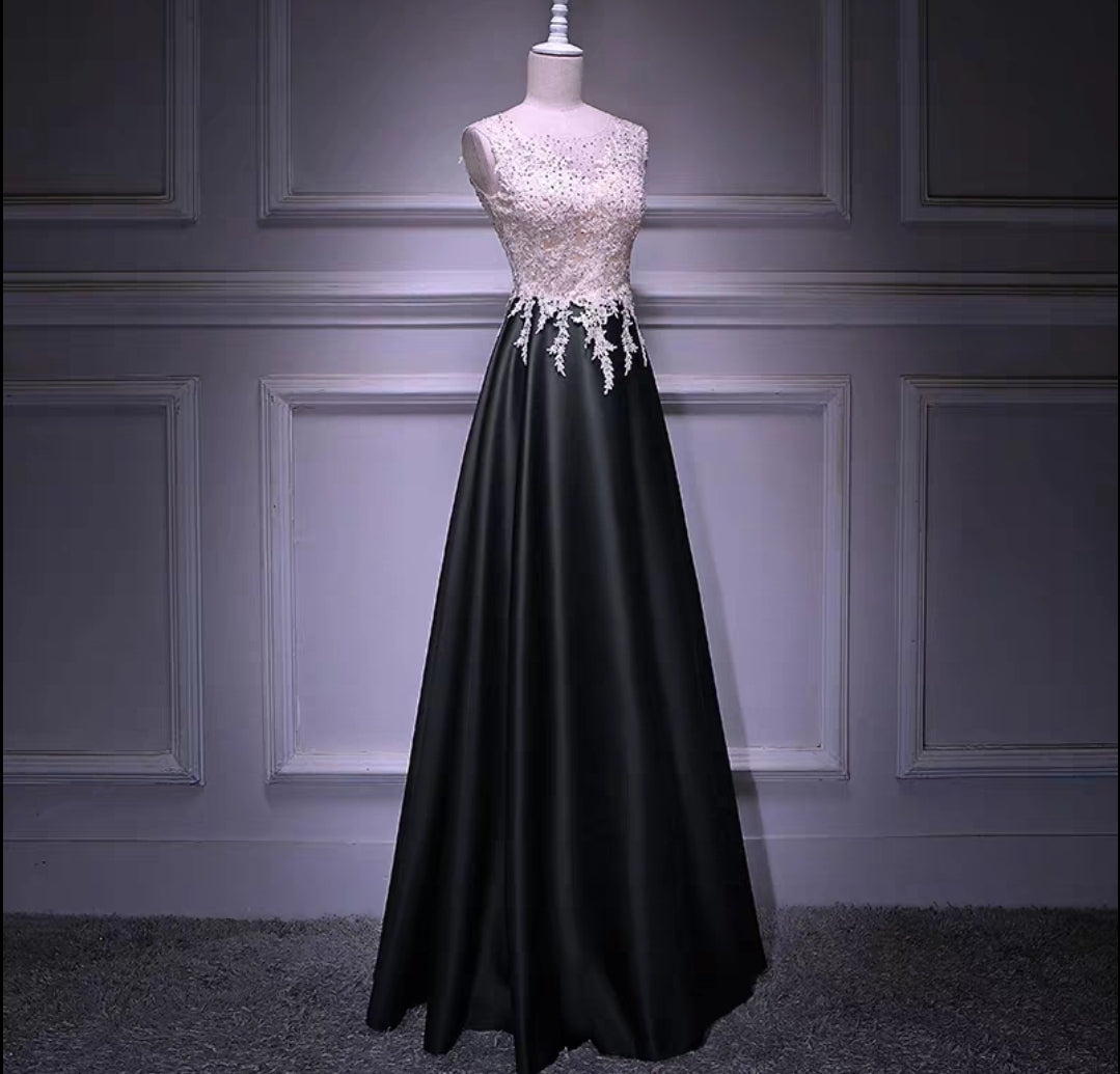 The Karel Blue / Red / Green / Black Lace Gown