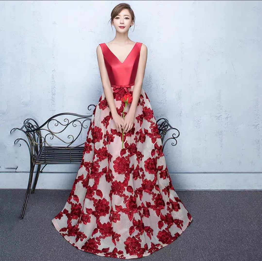 The Joanna Blue/Red Lace Sleeveless Gown