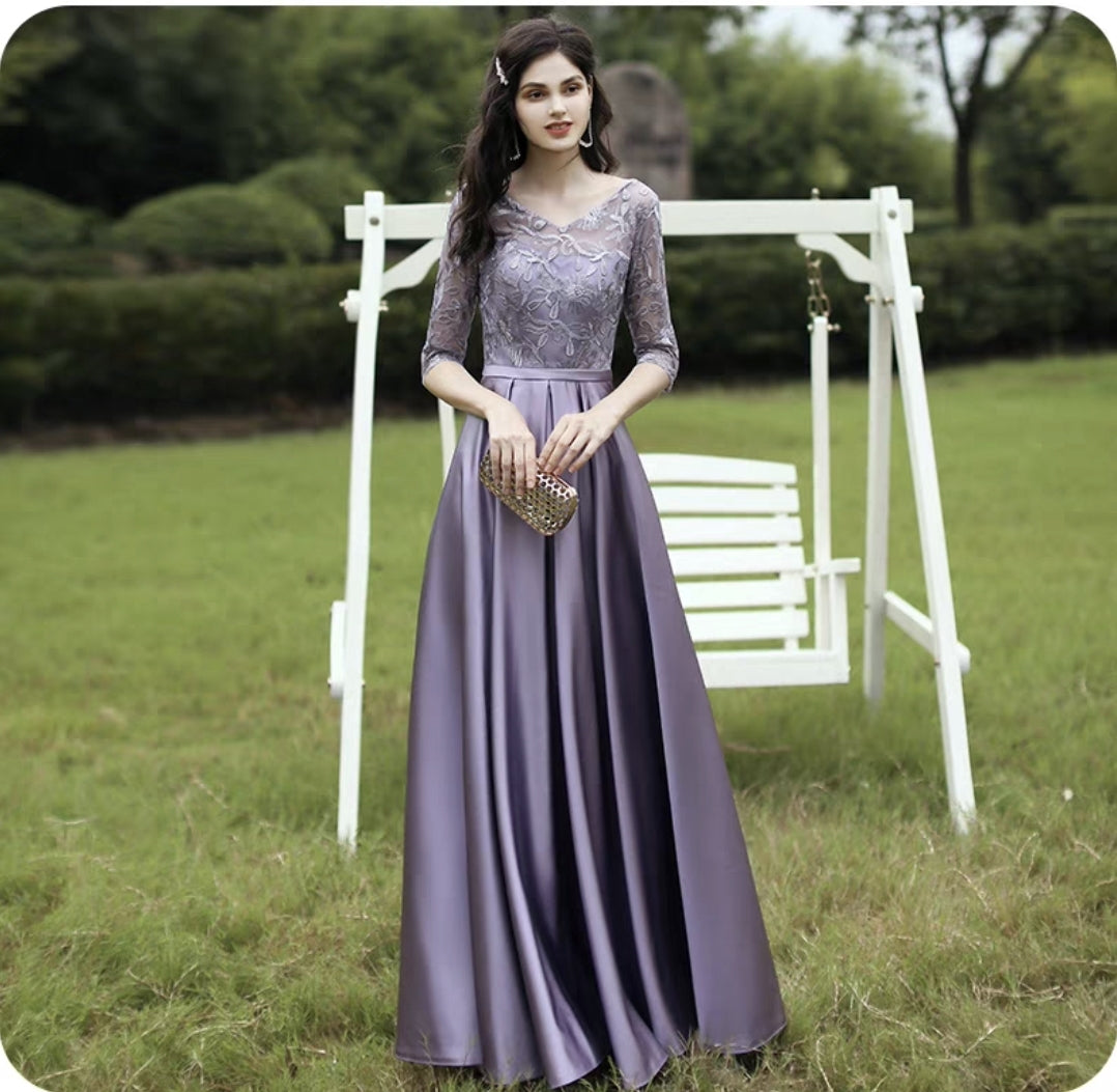 The Rayna Long Sleeves Gown (Various Colours)