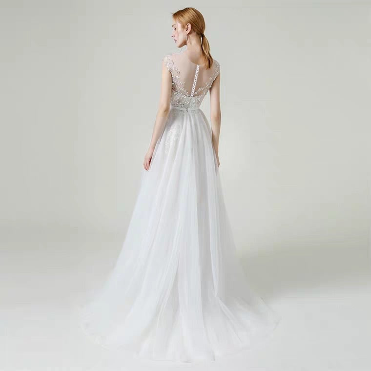 The Lorende Wedding Bridal Sleeveless Gown