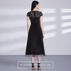 The Veronica Black Cap Sleeves Gown