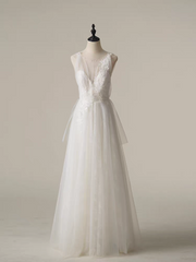 The Ressaly Wedding Bridal Sleeveless Gown