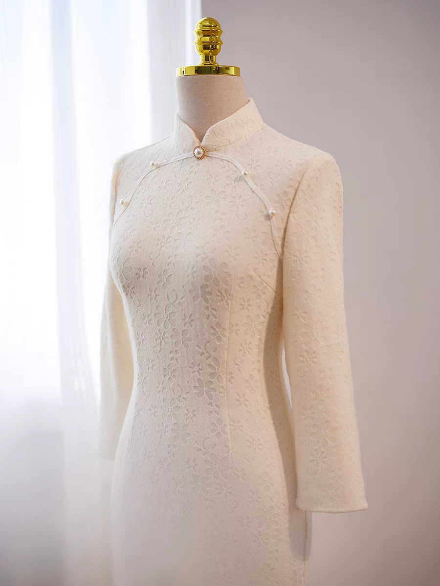 The Blanca Long Sleeves Cheongsam Gown