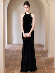 The Soa Evening Halter Black Mermaid Dress