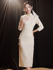 The Silhoue Long Sleeves Cheongsam Gown