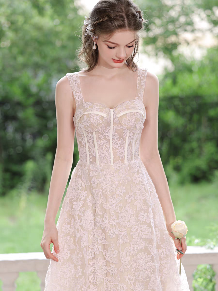 The Dianthus Sleeveless Floral Gown